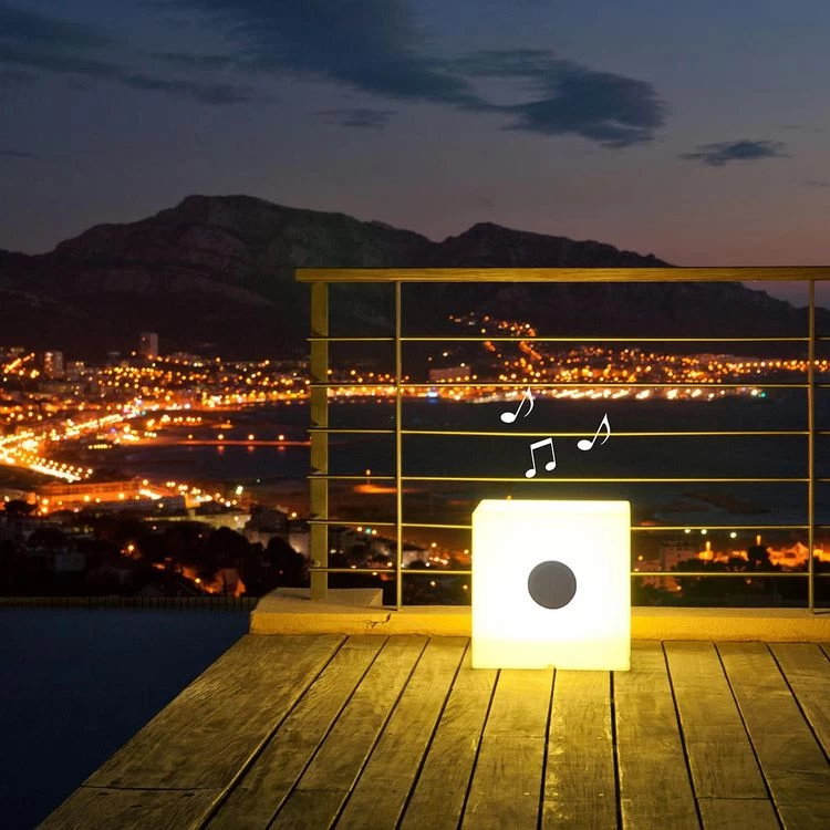 Lumisky Cube Lumineux Enceinte Bluetooth CARRY PLAY Blanc Polyéthylène H40CM 5 Lumisky Cube Lumineux Enceinte Bluetooth CARRY PLAY Blanc Polyéthylène H40CM – Image 3