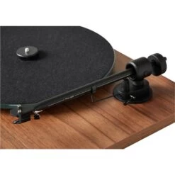 Pro-ject Platine Vinyle T1 Walnut FR OM5 -TechFutur B2CD 2036