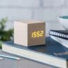Gingko Radio Réveil Cube Click Clock - LED Maple / Orange -TechFutur B2CD 2769